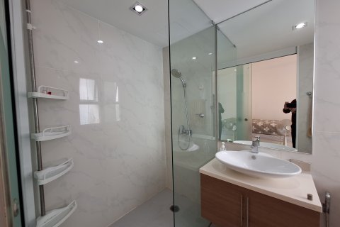 Condo in Hua Hin, Thailand, 2 bedrooms  № 151645 - photo 14