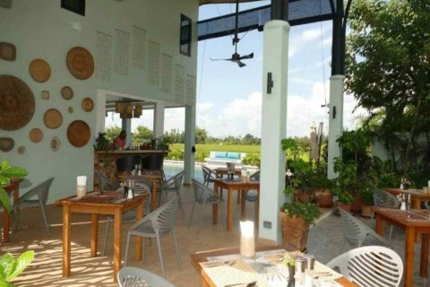 Commercial property in Chiang Mai, Thailand 800 sq.m. № 162829 - photo 2