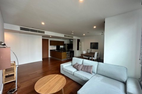 Кондоминиум с 2 спальнями в Ваттхане, Бангкок, Таиланд № 139691 - фото 3