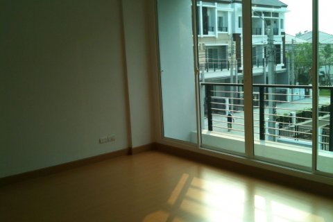 Townhouse à Phasi Charoen, Bangkok, Thaïlande 3 chambres № 139692 - photo 3