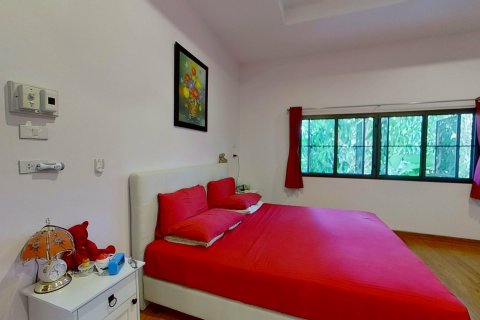 House in San Kamphaeng, Thailand 4 bedrooms № 139690 - photo 8