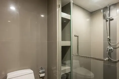 Duplex in Khlong Toei, Bangkok, Thailand 2 Schlafzimmer № 214904 - Foto 21