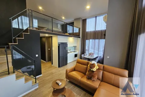 Duplex in Huai Khwang, Bangkok, Thailand 2 bedrooms № 214910