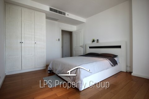 Condo in Hua Hin, Thailand, 2 bedrooms  № 168760 - photo 20