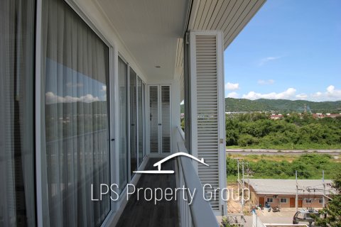 Condo in Hua Hin, Thailand, 2 bedrooms  № 168760 - photo 17