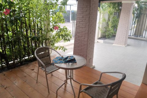 House in Phuket, Thailand 2 bedrooms № 137137 - photo 5