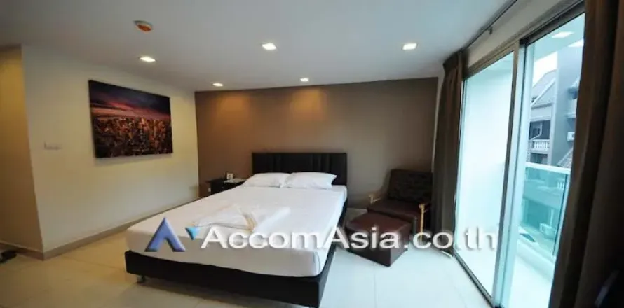 Studio in the Condo in Bang Lamung, Thailand № 218488