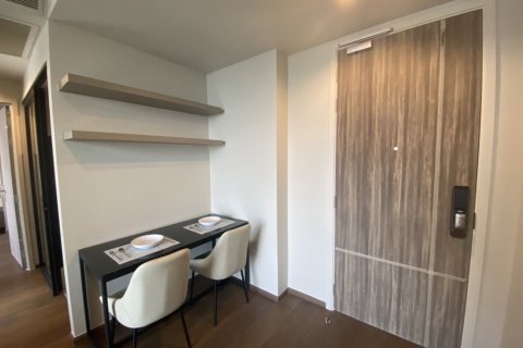 Studio in the Condo in Khlong Toei, Bangkok, Thailand  № 173599 - photo 2