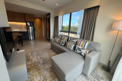 Condo in Phuket, Thailand, 2 bedrooms  № 173596 - photo 1