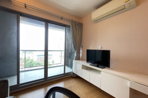 Кондоминиум с 2 спальнями в Ваттхане, Бангкок, Таиланд № 157308 - фото 9