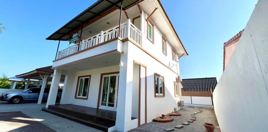 Villa à Hua Hin, Thaïlande 4 chambres № 157307