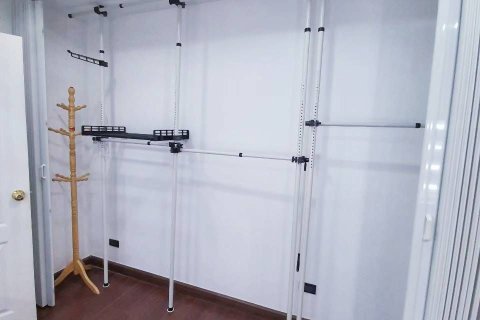 Condo in Phra Khanong, Bangkok, Thailand, 2 bedrooms  № 157313 - photo 8