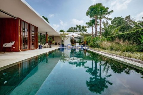 House in Pattaya, Thailand 3 bedrooms № 197189