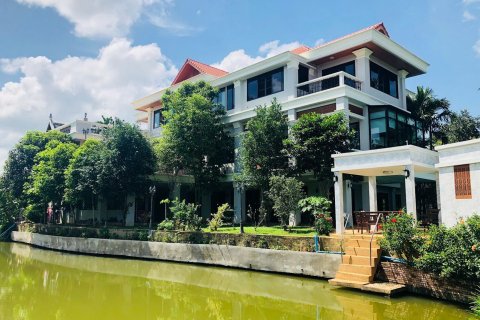 House in Chiang Mai, Thailand 4 bedrooms № 121790 - photo 1