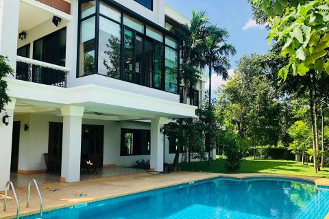 House in Chiang Mai, Thailand 4 bedrooms № 121790 - photo 3