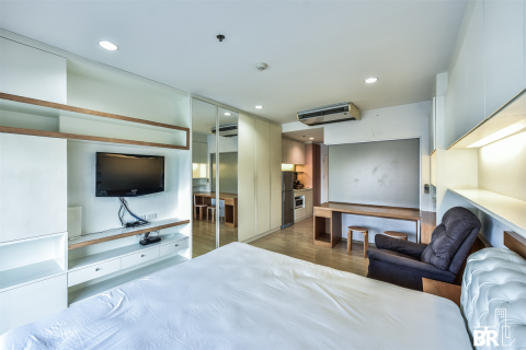 Condo in Bangkok, Thailand, 1 bedroom № 185667 - photo 8