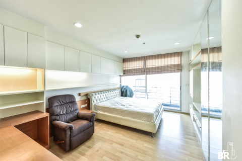 Condo in Bangkok, Thailand, 1 bedroom № 185667 - photo 10