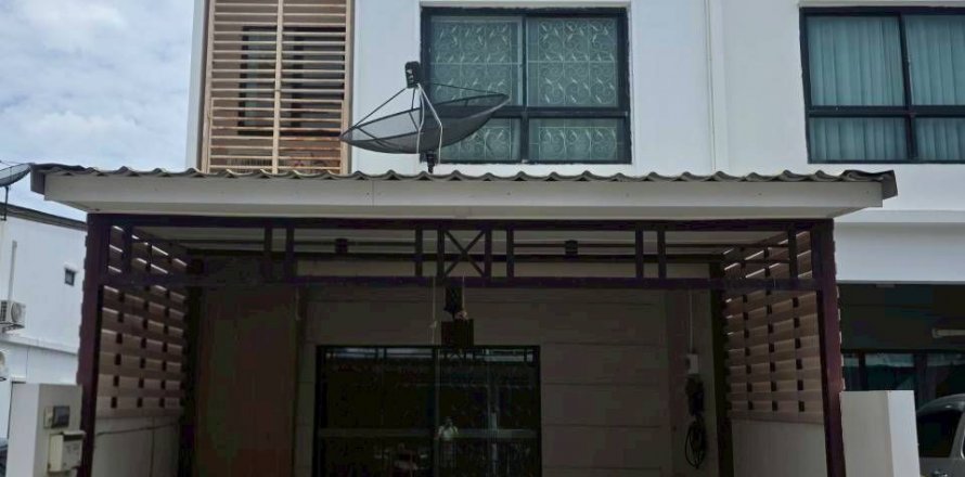 Таунхаус в Самутпракане, Таиланд с 3 спальнями № 140566