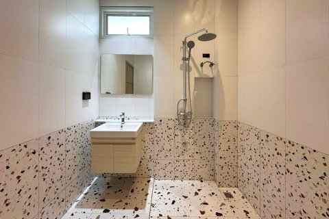 Townhouse in Chiang Mai, Thailand 5 bedrooms № 149838 - photo 18