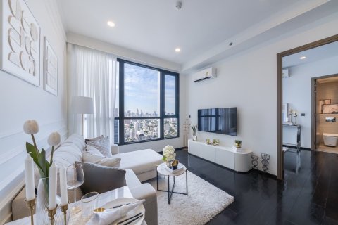 Studio dans le Condo à Watthana, Bangkok, Thaïlande  № 149839