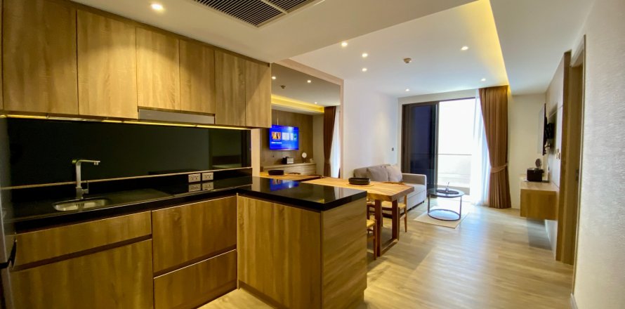 Studio dans le Condo à Kathu, Thaïlande  № 141169