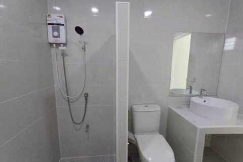 Maison à Hang Dong, Thaïlande 5 chambres № 141171 - photo 13