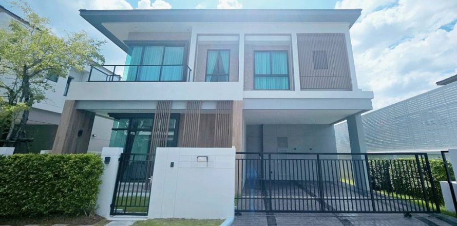 Дом в Самутпракане, Таиланд с 4 спальнями  № 172998