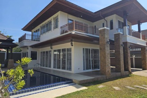 Villa à Phuket, Thaïlande 3 chambres № 172999