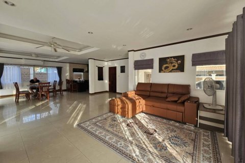 Villa à Phuket, Thaïlande 3 chambres № 172999 - photo 4