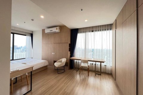 Condo à Chatuchak, Bangkok, Thaïlande, 3 chambres  № 173002 - photo 8