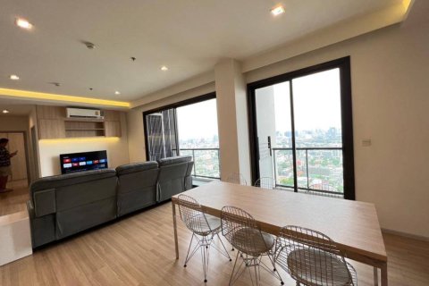 Condo à Chatuchak, Bangkok, Thaïlande, 3 chambres  № 173002 - photo 7