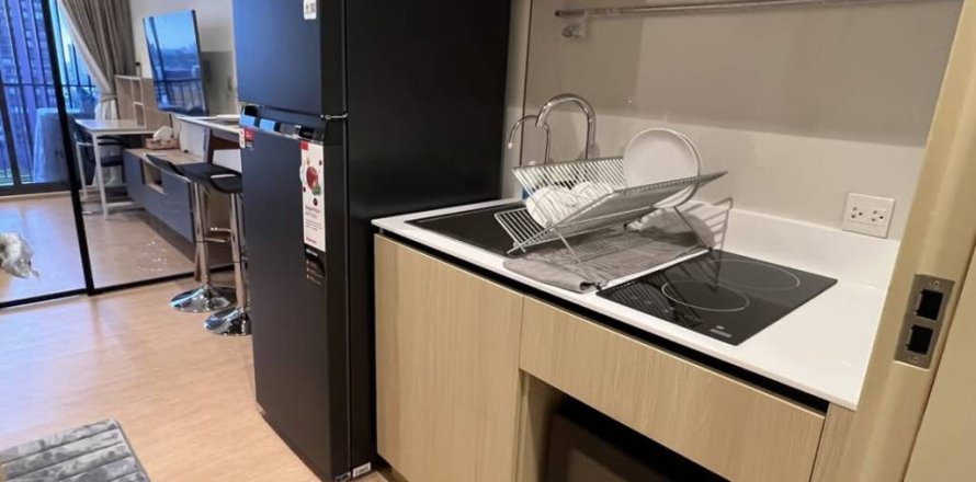 Condo à Bangkok, Thaïlande, 1 chambre  № 172997