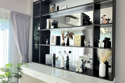 Дом в Самутпракане, Таиланд с 4 спальнями  № 173001 - фото 10