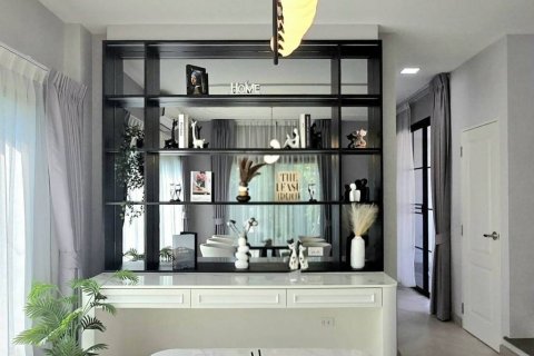 Дом в Самутпракане, Таиланд с 4 спальнями  № 173001 - фото 9