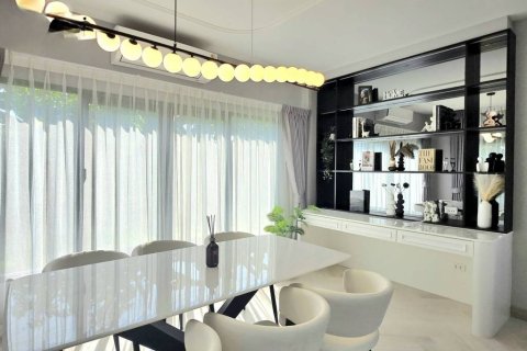 Дом в Самутпракане, Таиланд с 4 спальнями  № 173001 - фото 5