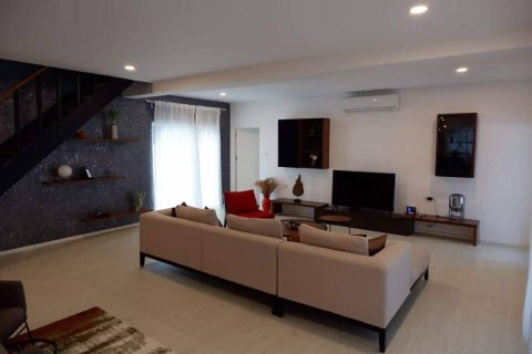 Villa in Pattaya, Thailand 3 bedrooms № 173000 - photo 3