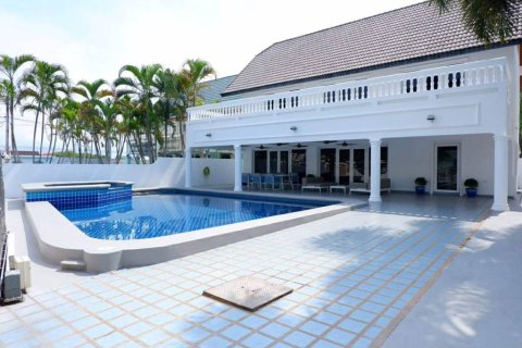 Villa in Pattaya, Thailand 3 bedrooms № 173000