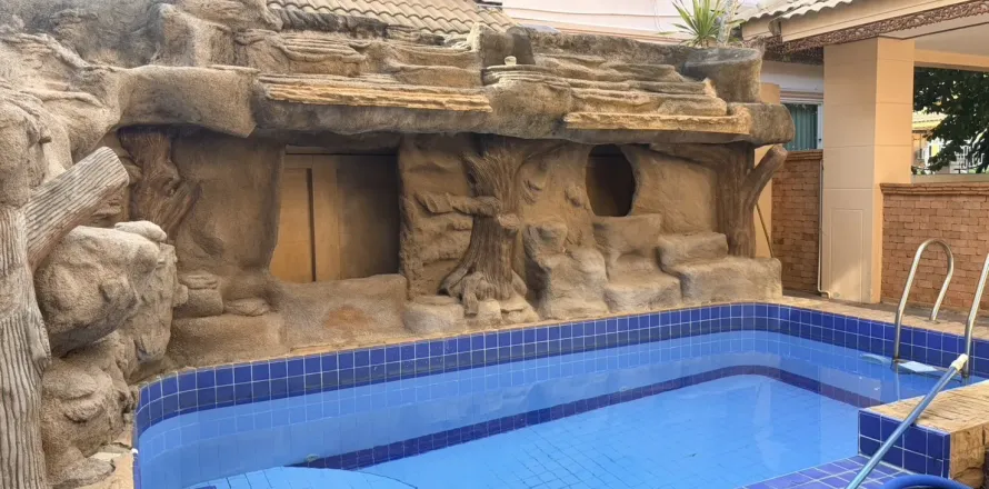 Maison à Pattaya, Thaïlande 3 chambres № 158107