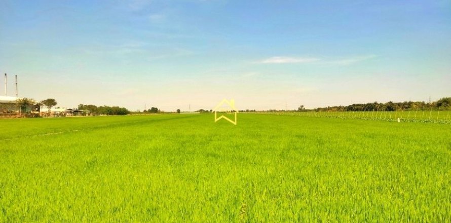 Land in Nonthaburi, Thailand 36000 sq.m. № 158104