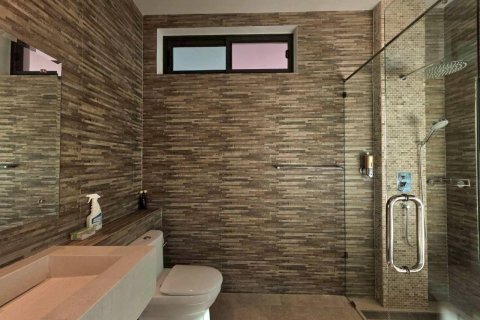 Вилла в Хуа Хине, Таиланд с 4 спальнями  № 158103 - фото 8