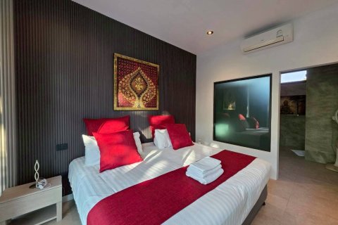 Вилла в Хуа Хине, Таиланд с 4 спальнями  № 158103 - фото 7