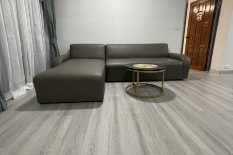 Кондоминиум с 3 спальнями в Ваттхане, Бангкок, Таиланд № 158108