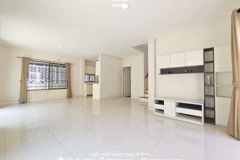 House in Bang Yai, Thailand 3 bedrooms № 158105 - photo 4