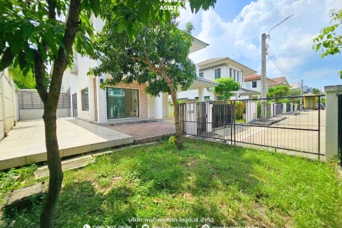 House in Bang Yai, Thailand 3 bedrooms № 158105 - photo 3