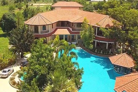 Villa in Hua Hin, Thailand 11 bedrooms № 168535 - photo 30