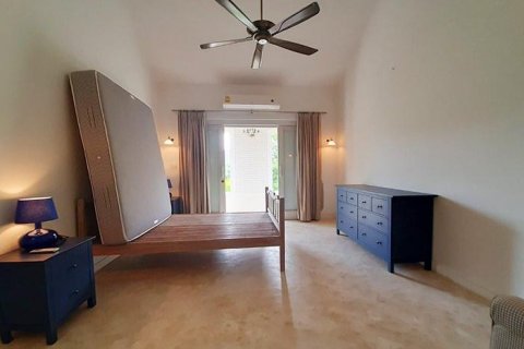 Villa in Hua Hin, Thailand 4 bedrooms № 168537 - photo 12