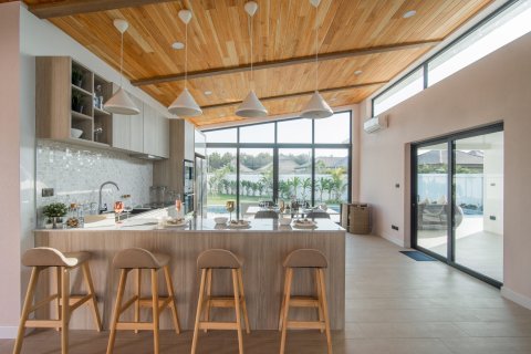 Villa in Hua Hin, Thailand 3 bedrooms № 168539 - photo 22