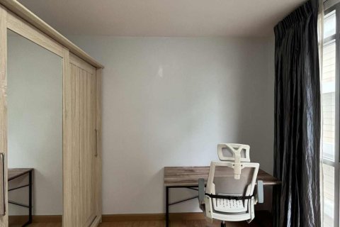 Кондоминиум с 2 спальнями в Клонг Тоэй, Бангкок, Таиланд № 154486 - фото 7