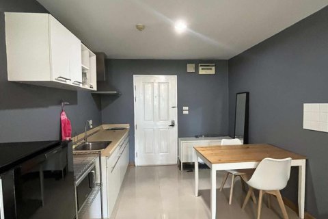 Кондоминиум с 2 спальнями в Клонг Тоэй, Бангкок, Таиланд № 154486 - фото 3