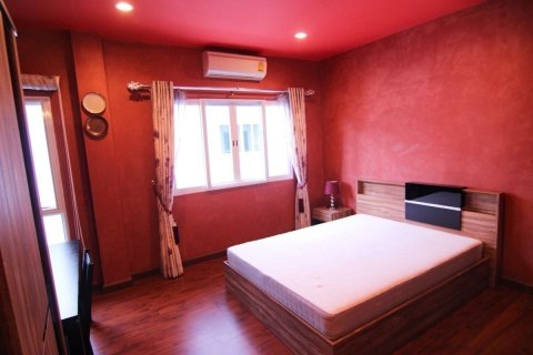 Таунхаус в Пхракханонге, Бангкок, Таиланд с 4 спальнями № 154488 - фото 12